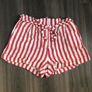 H&M women’s striped shorts